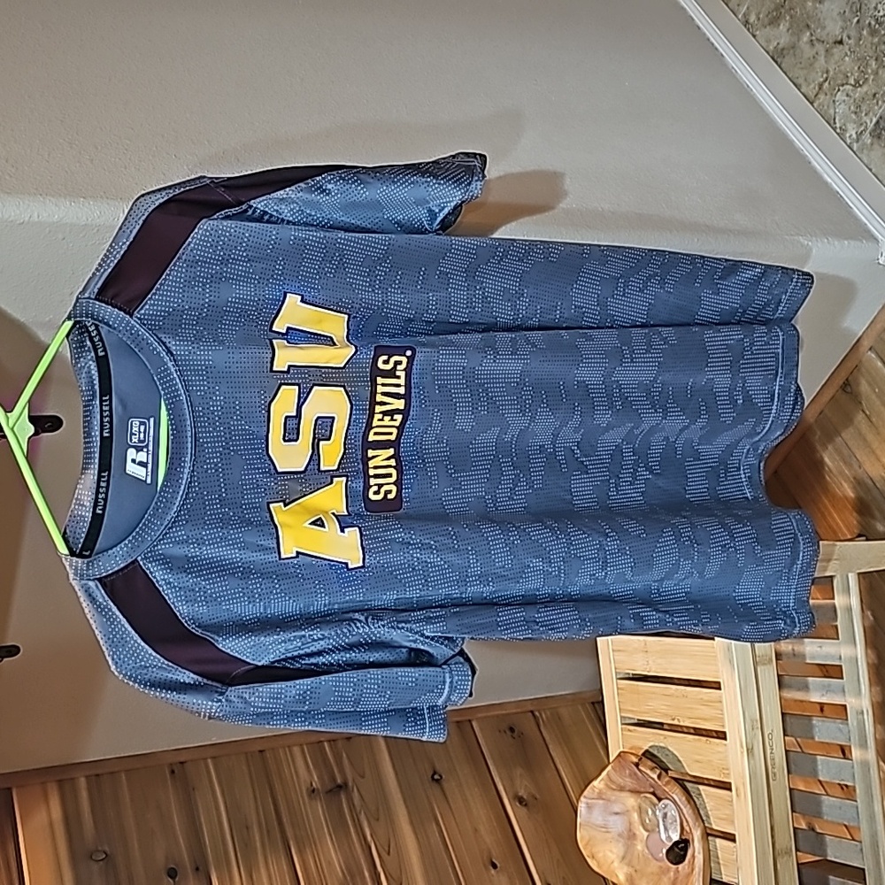 Mens xl never worn arizona state sun devils performance tee shirt